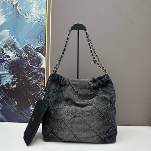 Chanel Tote Bag