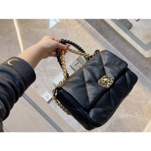 CHANEL 19 Handbag