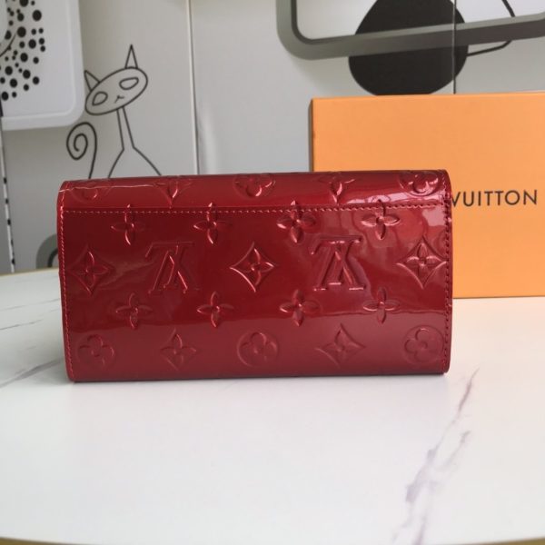 Louis Vuitton Lv wallet patent monogram red