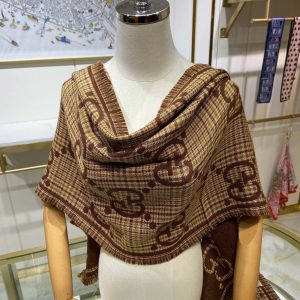 EN – Luxury GCI Scarf 020