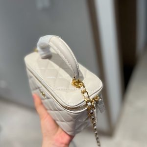 Chanel Trendy CC Vanity Case With Chain Quilted