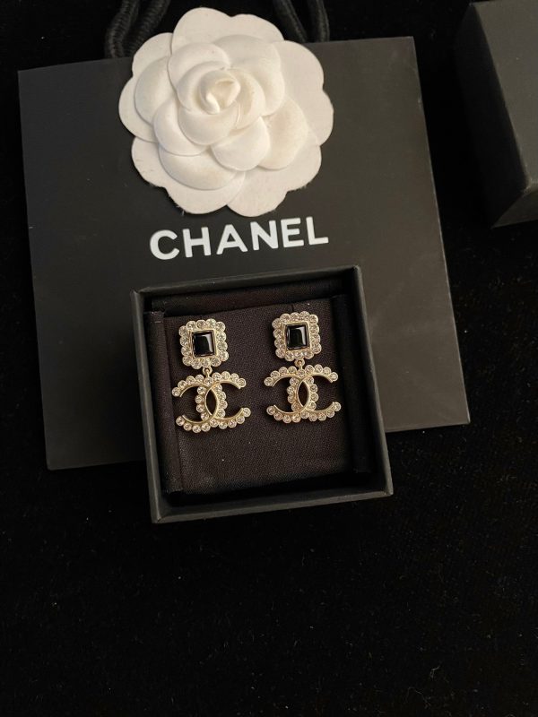 EN – Lux Earring CHL 011