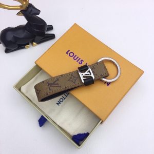 EN – Lux Keychains LUV 001