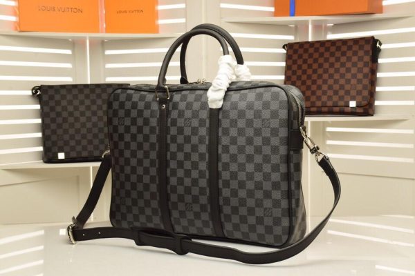 LOUIS VUITTON Porte-documents Voyage PM Eclipse Monogram