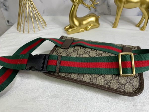 Gucci GG Supreme Belt Bag