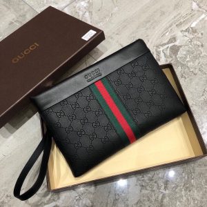 GUCCI GG SUPREME WEB CLUTCH