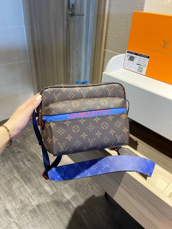 NEW LOUIS VUITTON MONOGRAM OUTDOOR BUMBAG