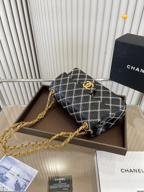 Chanel Luxury Diamond Tote Bag