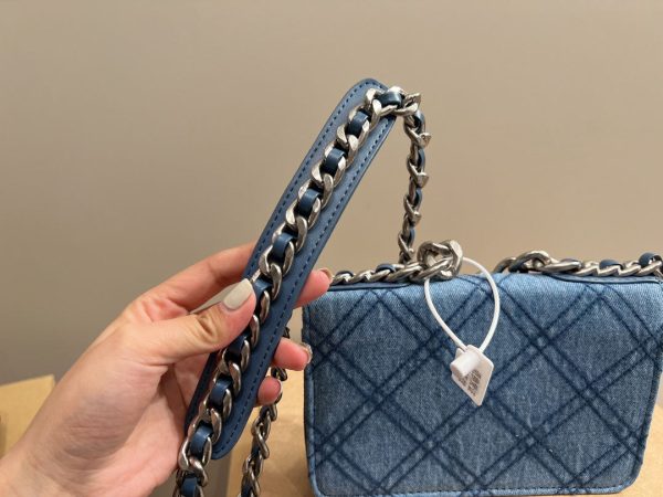 Chanel 19 Denim Wallet On Chain