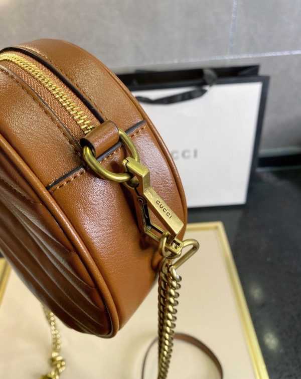 GUCCI GG Marmont Mini Round Shoulder Bag