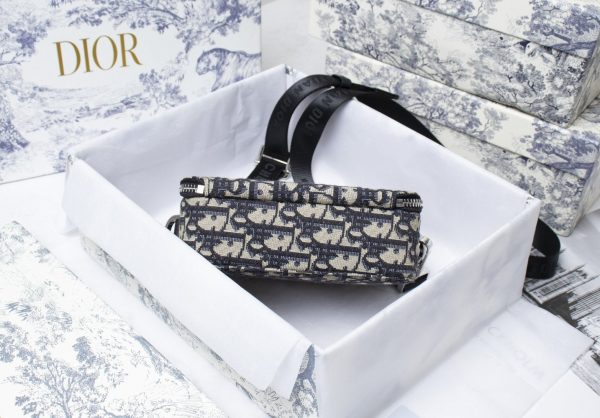 Clutch Dior Toiletry Bag Beige and Black Dior Oblique Jacquard