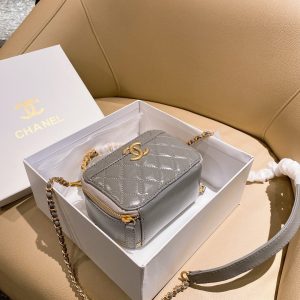 CHANEL Vanity Case