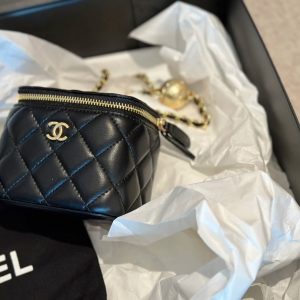 Chanel Mini Vanity Pearl
