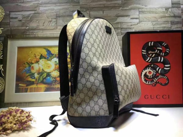 Gucci GG Supreme Backpack