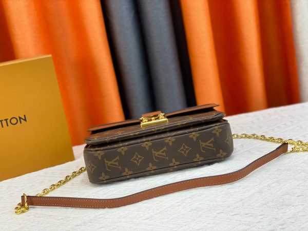 LOUIS VUITTON Marceau