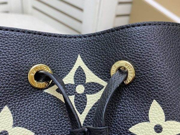 LOUIS VUITTON Néonoé MM Monogram Empreinte