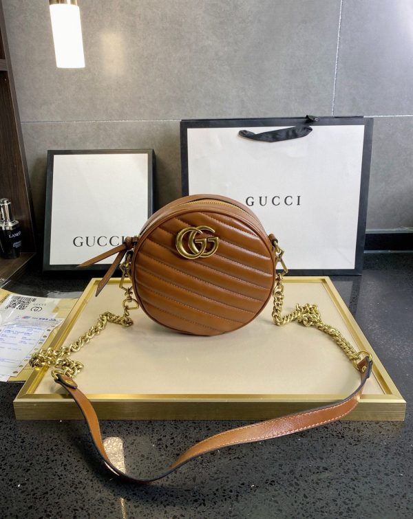 GUCCI GG Marmont Mini Round Shoulder Bag