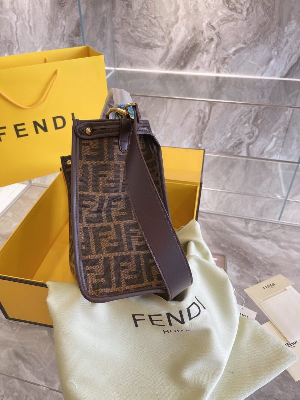 Fendi Peekaboo