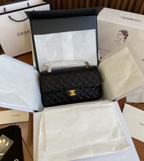 CHANEL CLASSIC FLAP QUILTED BLACK LEATHER BAG PURSE