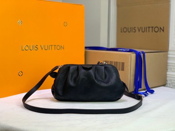 Louis Vuitton Scala Mini Pouch ‘Black
