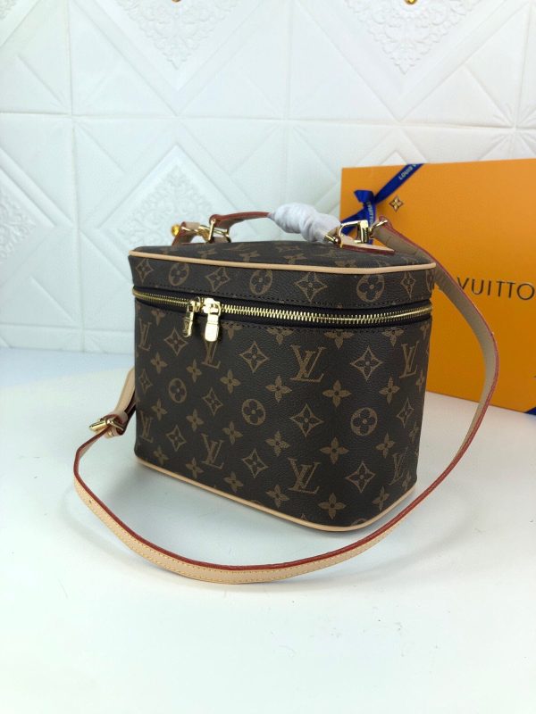 Louis Vuitton Nice BB