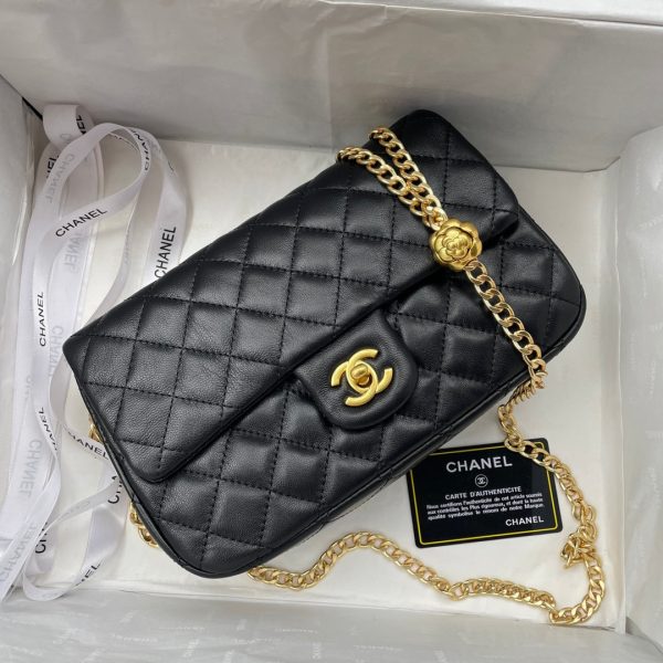 Chanel Pearl Crush Mini Flap Bag