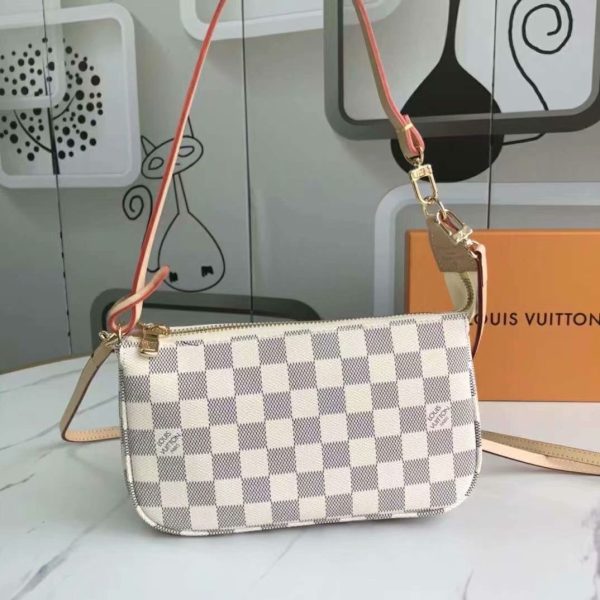 LOUIS VUITTON Pochette Accessoires Monogram Canvas