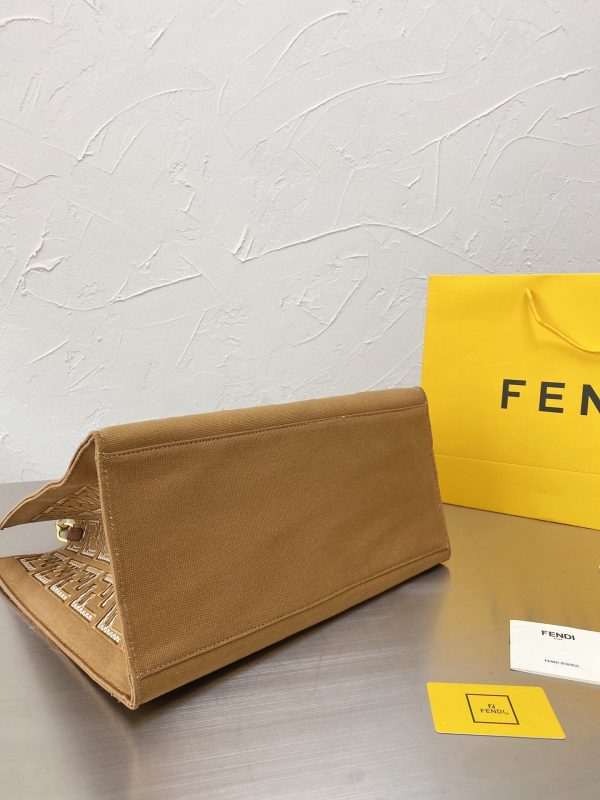 Fendi Sunshine Medium