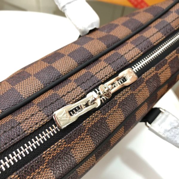 Louis Vuitton Porte-Documents Voyage PM