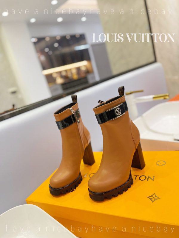 Premium LUV BOOTS 035