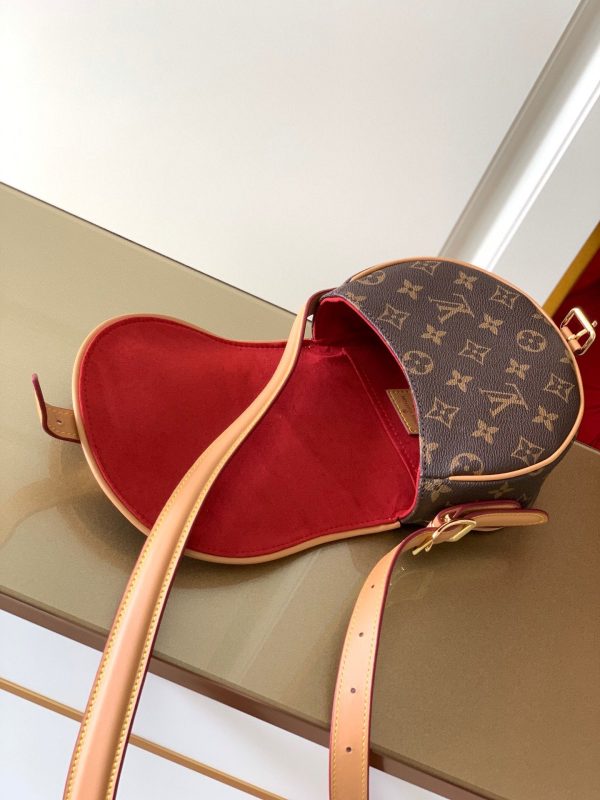 Louis Vuitton Tambourin