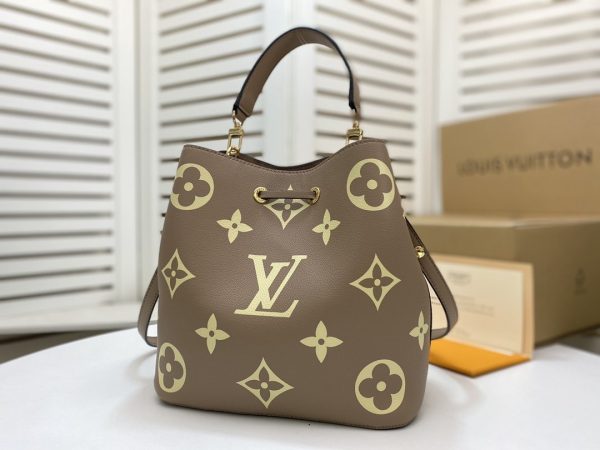 LOUIS VUITTON Néonoé MM Monogram Empreinte