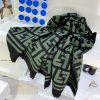 EN – Luxury FEI Scarf 011