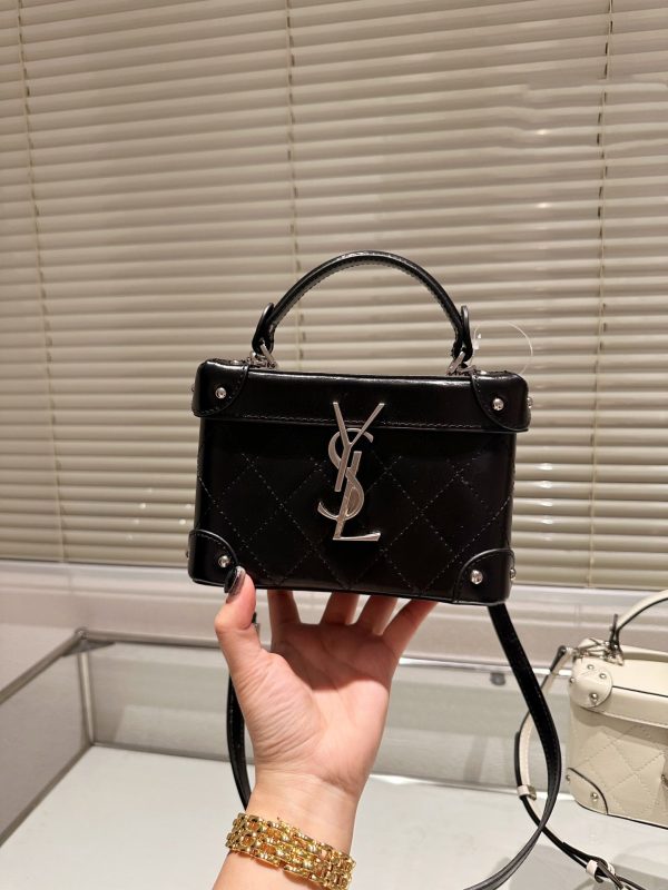 Saint Laurent Jun Box Bag ‘Black’