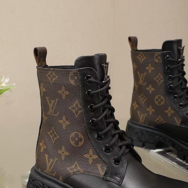 Premium LUV BOOTS 004