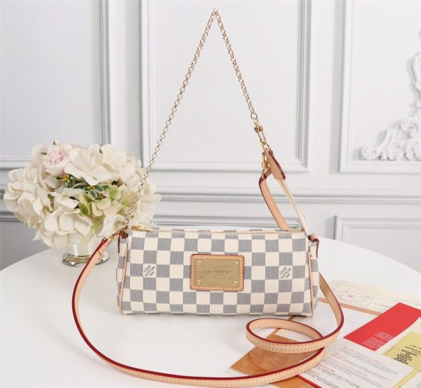 Louis Vuitton Eva Clutch Azur