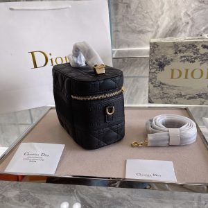 Lady Dior Micro Vanity Case