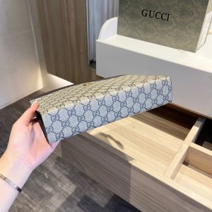 Gucci 1955 Horsebit Pouch Clutch Bag