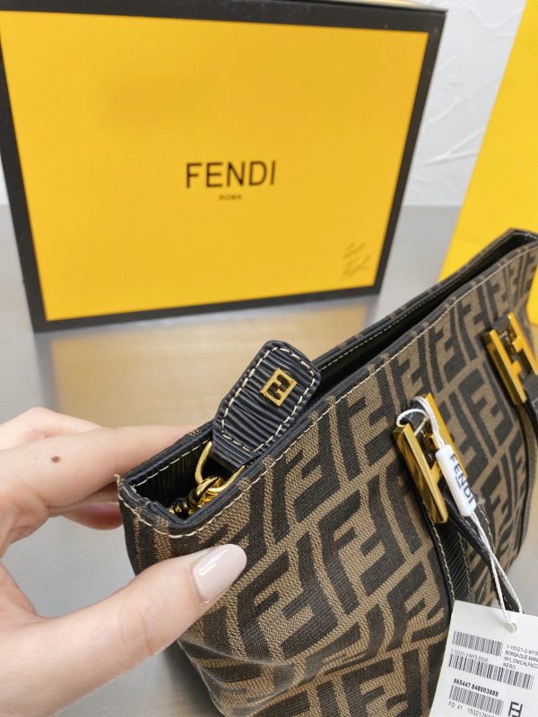 Fendi Sunshine Large Shopper Bag