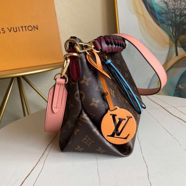 Louis Vuitton M44546 Rivoli