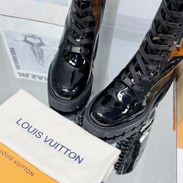 Premium LUV BOOTS 011