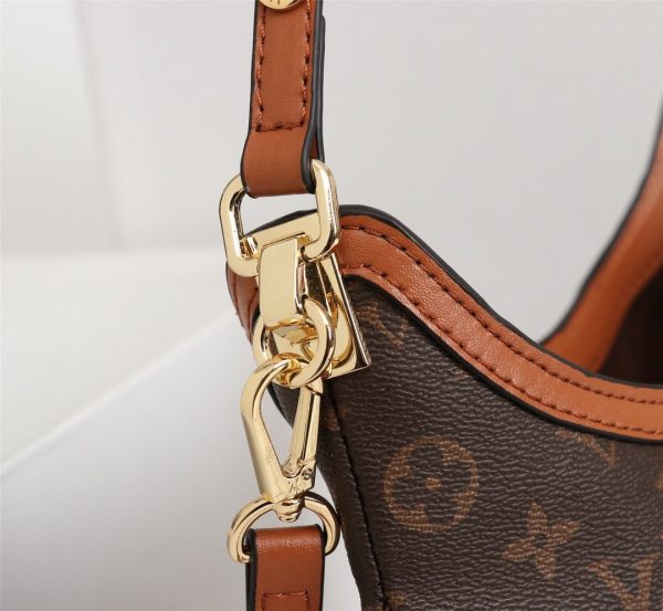 Louis Vuitton Monogram Canvas Dauphine PM