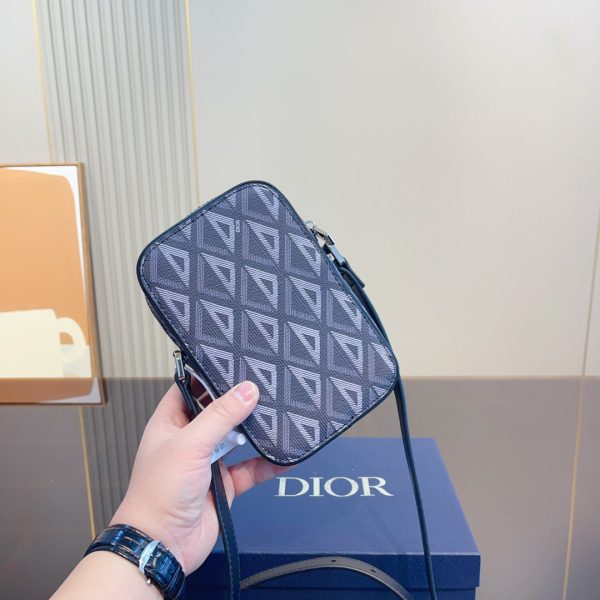 DIOR HIT THE ROAD VERTICAL POUCH