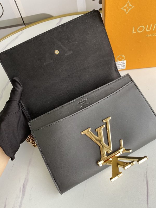 Louis Vuitton – Chain Louise GM