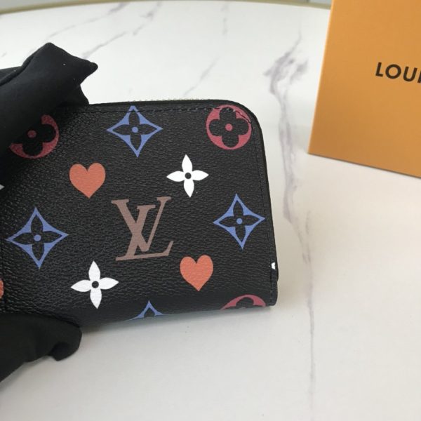 Louis Vuitton Game On Zippy Coin Wallet