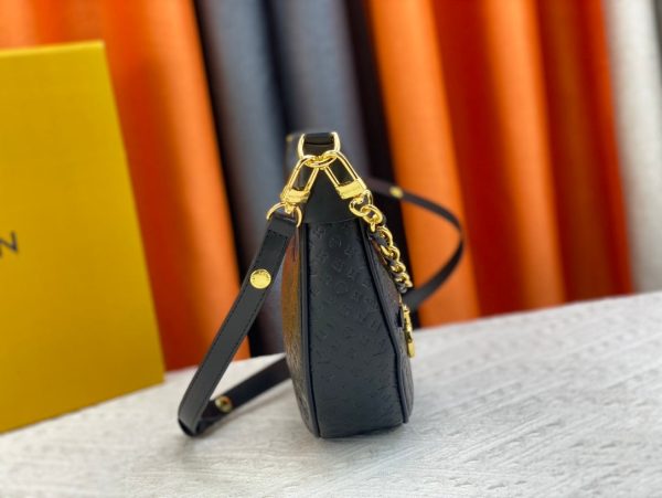 Louis Vuitton Loop Baguette Bag ‘Black’