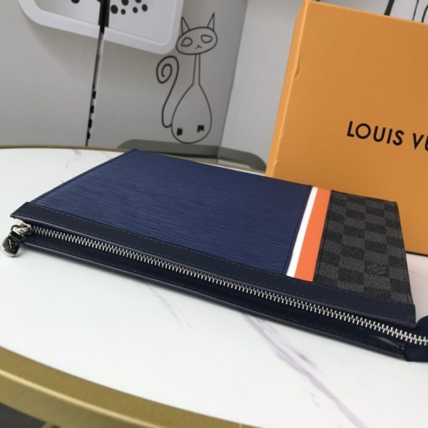 Louis Vuitton Pochette Voyage