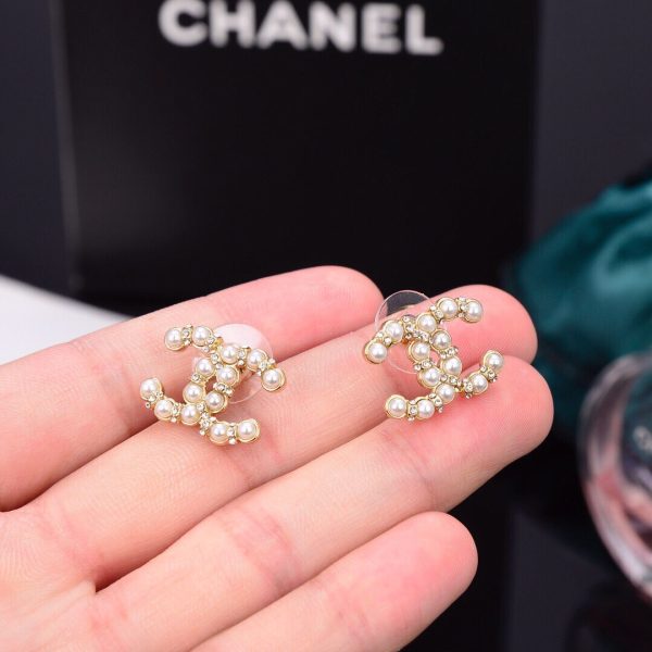 EN – Lux Earring CHL 001