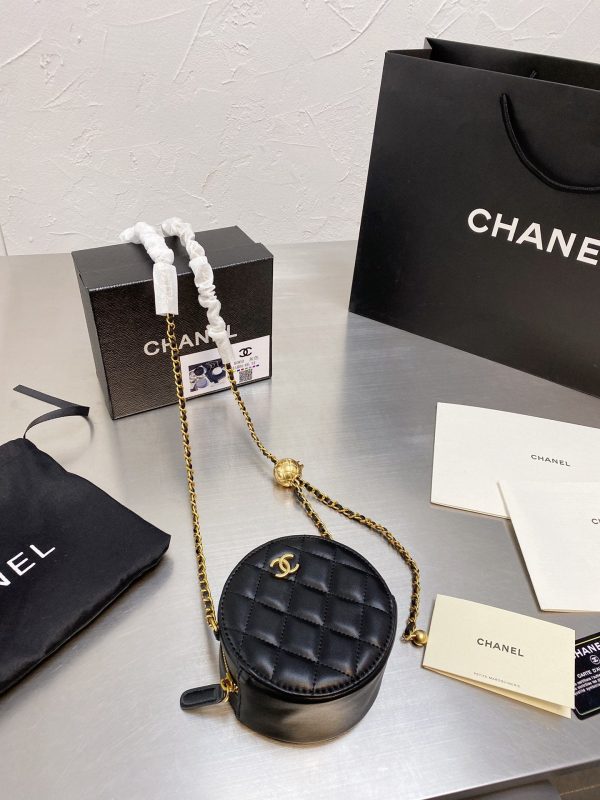 Chanel Mini Vaniti Black