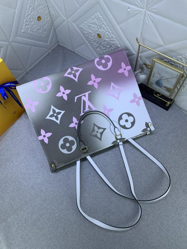 LV Louis Vuitton Onthego GM Pastel